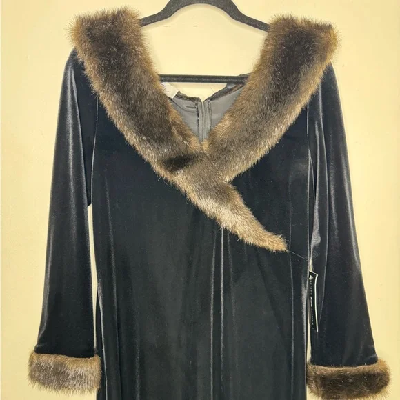 Patra womens L black velvet long sleeve fur cuff maxi dress witchy Gala formal - Picture 4 of 9